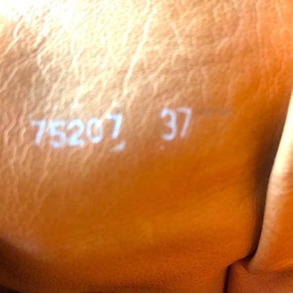 CHIE MIHARA LEATHER HEELED ANKLE BOOTS - Picture 16 of 16